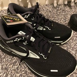 Brooks running shoes